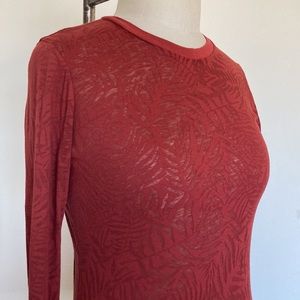 Realitee long sleeved tee, burnout knit fabric, marked M but fits S